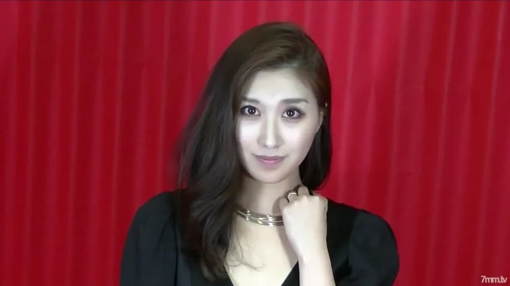 FC2-PPV-1036280 Amateur individual shooting  Complete face  Gravure scene ♡ In a suit ... Milk mass injection Deep Throating ♡ Creampie semen masturbation Hojo Rieko