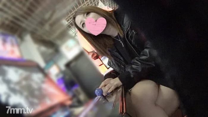 FC2-PPV-1332793 [No amateur individual shooting] Get a super cute gal with a mental damage reduction arcade pick-up!  - I like the idea that if you switch to erotic mode instantly, you can enjoy it thoroughly!  - I can't stand the appearance of a gal being cummed out with Hihii!