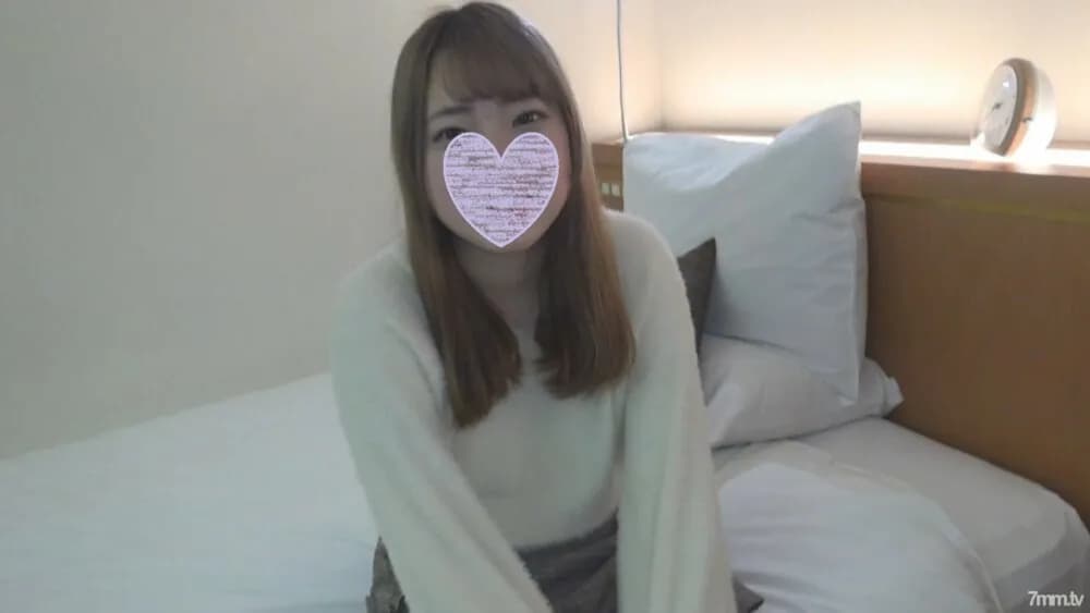 FC2-PPV-1435667 [Personal shooting] A large amount of raw cum shot to a pretty beautiful girl Seira who is full of amateur realism!