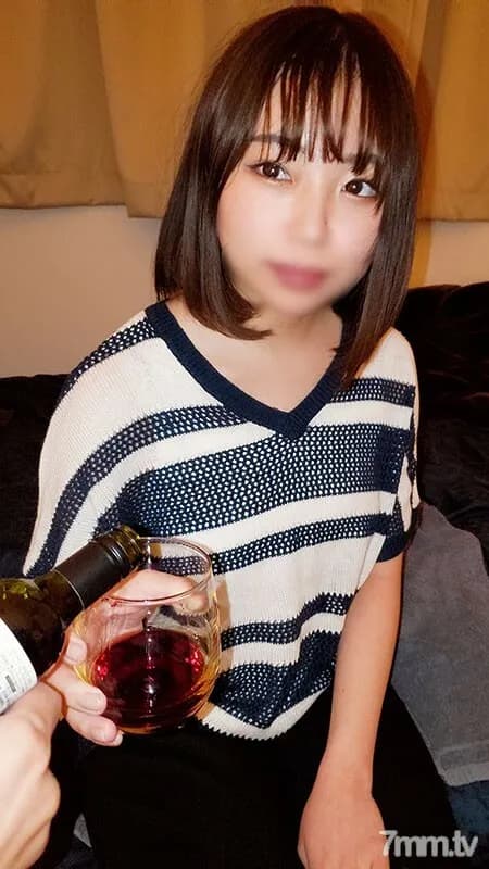 FC2-PPV-1893352 Outflow   Fair-skinned big breasts former saffle. Gonzo as a secret only for two people after drinking at home, vaginal cum shot.