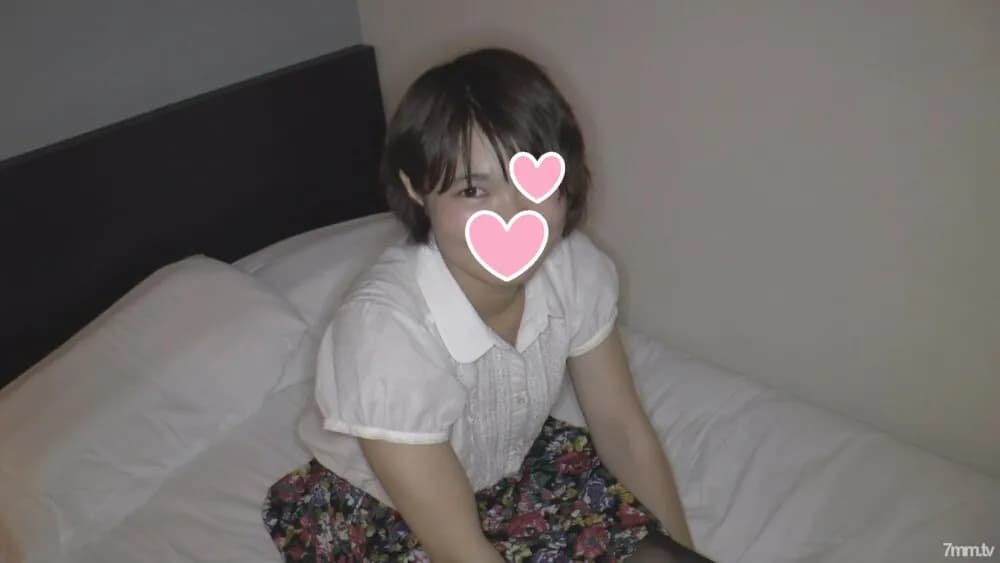 FC2-PPV-421499 Personal shooting  A simple 19-year-old female college student who looks good with a shortcut, vaginal cum shot www High-quality version available