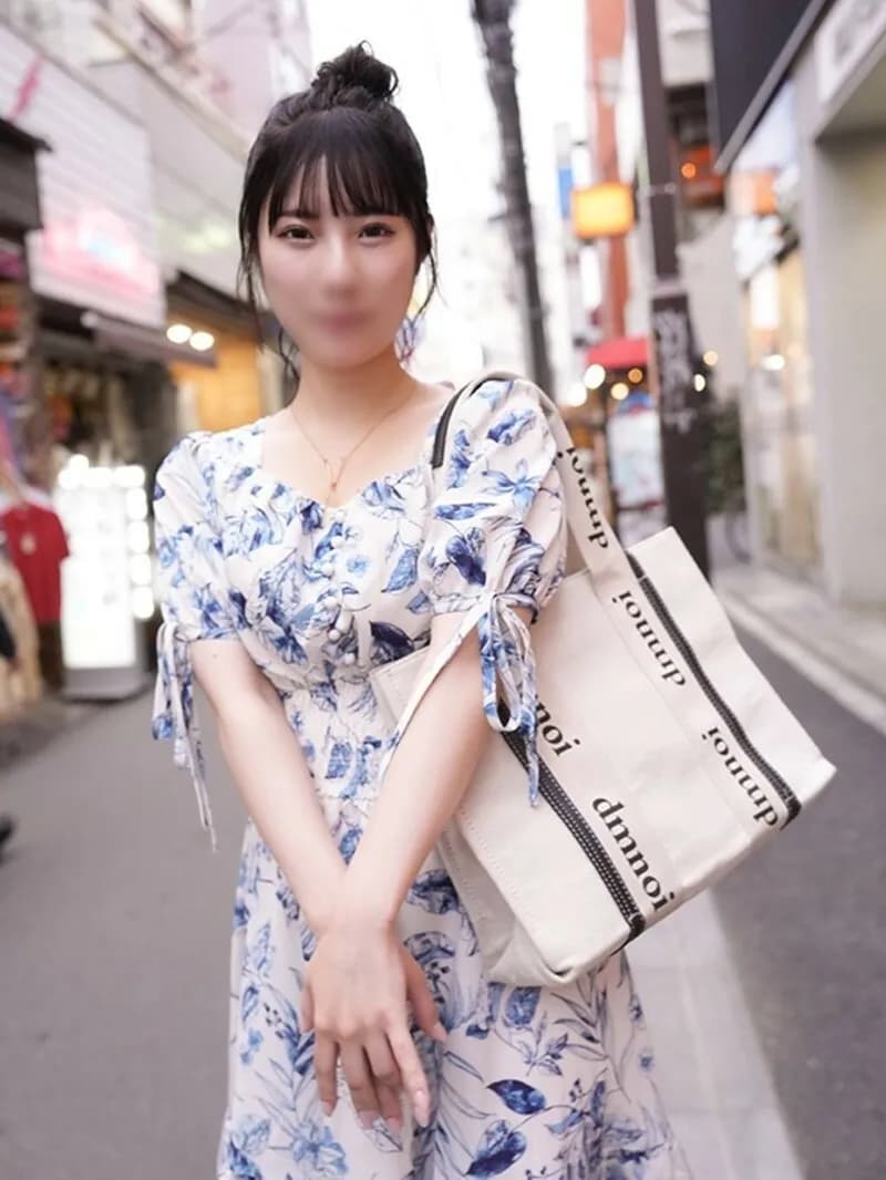 FC2-PPV-4577717 ※Limited quantity for the first time※ Individual shooting / Creampie  Extreme "Squirting" ** College student ★ Hina-chan, 20 years old ★ Click here to see the moment when the "plug" of her pussy comes out