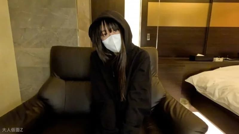 FC2-PPV-4633775 Amateur first shoot  Hazuki (18) 173cm 58kg model body small breasts first creampie. At first she was nervous, but after a good workout she came repeatedly.