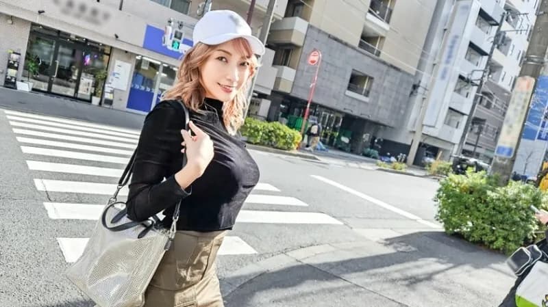 SIRO-5502-UNCENSORED-LEAK UNCENSORED-LEAK  SIRO-5502 "The adult charm of tall women! A middle school teacher who wants to be messed up, a physical education teacher's earnest moans. If the students find out, their lives are over, so it's messy sex. First time film